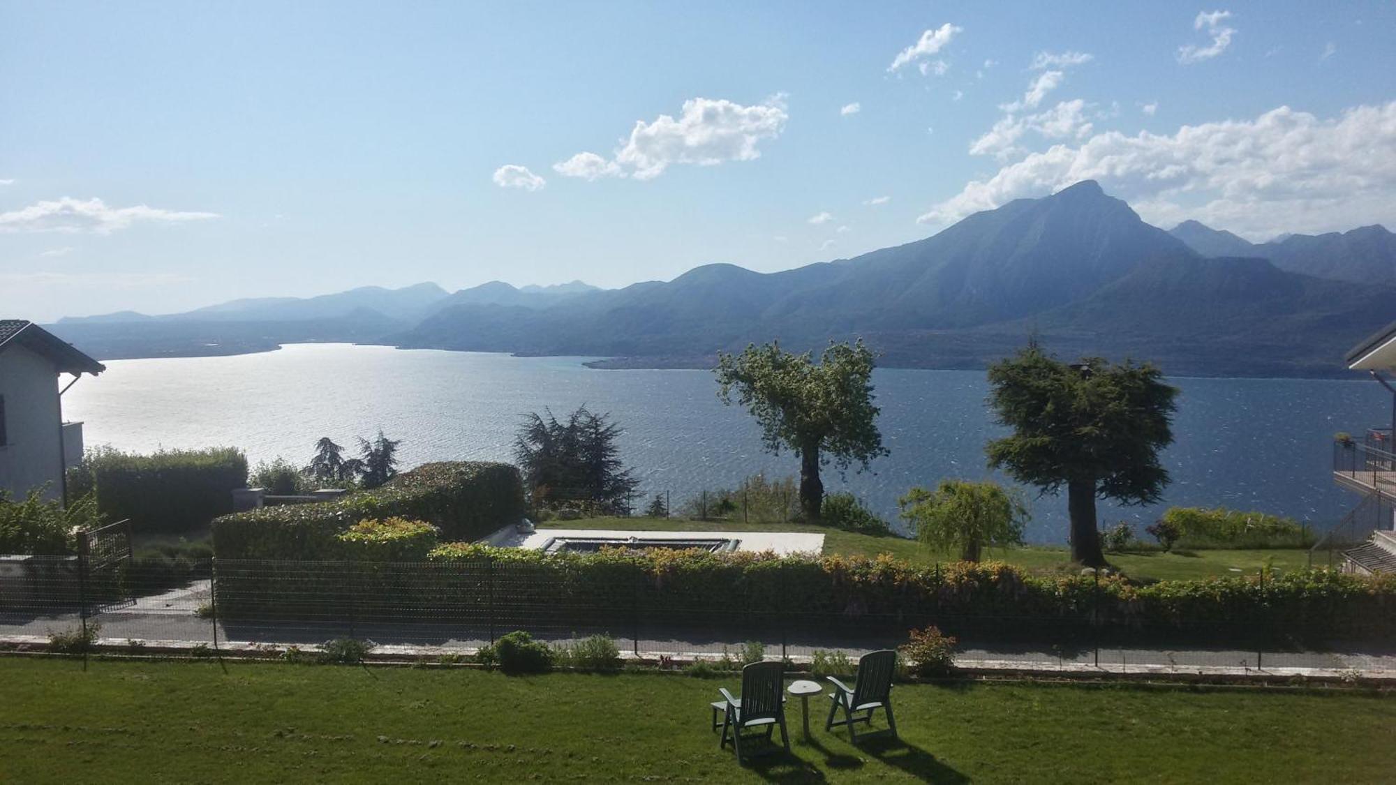 Nette Einzimmerwohnung In Le Camille Mit Grossem Garten San Zeno di Montagna Esterno foto
